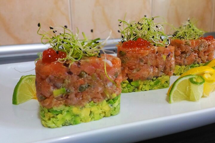 Tartar de salmón y aguacate